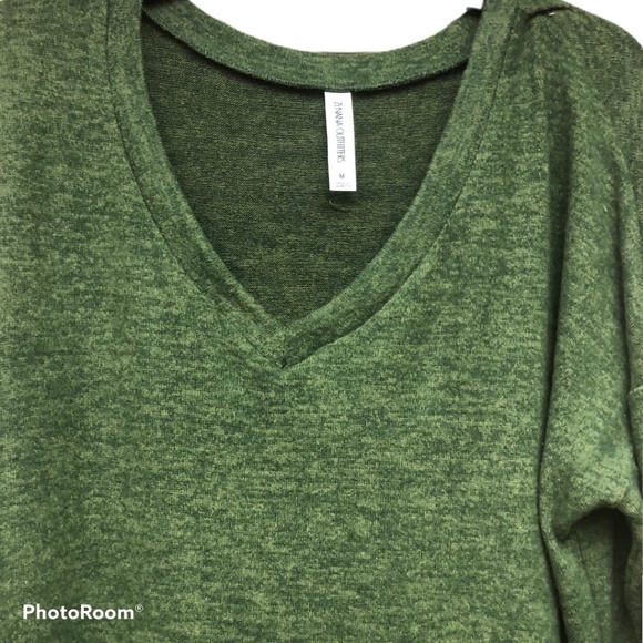 Zenana Outfitters Olive Green Tunic Sweater Medium - Picture 3 of 6